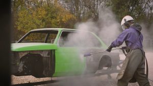 Lire la suite à propos de l’article Vidéo pour HPR décapage peinture carrosserie